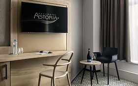 Astoria Hotel  4*